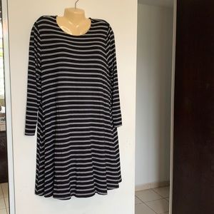 T-Shirt Dress with long sleeves